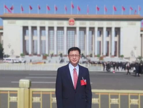 【兩會】人大代表、樂山太陽能研究院院長姜希猛：建議實施人人光伏發(fā)展戰(zhàn)略