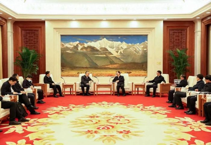 雷鳴山、韓君拜會(huì)云南省委書記王寧、省長(zhǎng)王予波