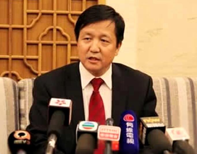 【兩會(huì)】特變電工黨委書記、董事長張新：加快建設(shè)新疆新能源大基地 提高“疆電外送”能力