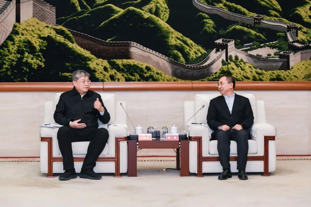 國家能源集團黨組書記、董事長劉國躍與中國大唐主要領(lǐng)導會談
