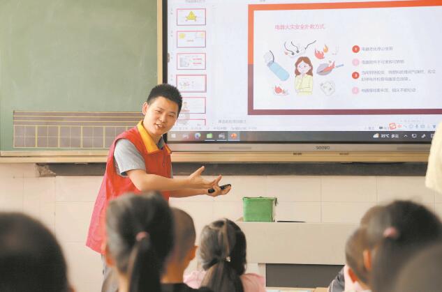 魏錕：用心服務(wù)是起點(diǎn)，客戶滿意是方向