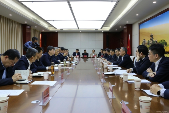 中國電建黨委副書記、總經(jīng)理王斌與酒泉市主要領(lǐng)導會談