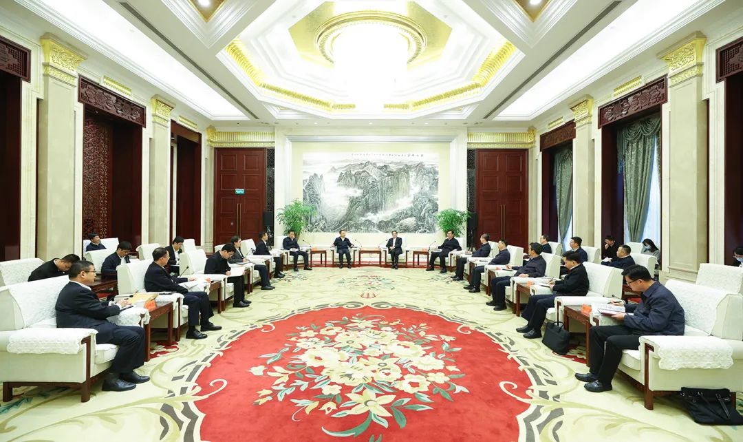 大唐集團(tuán)黨組書記鄒磊拜會(huì)貴州省委書記徐麟、省長李炳軍