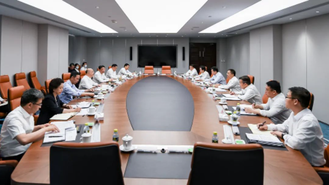 鄒磊、劉明勝與河北省省長王正譜會談