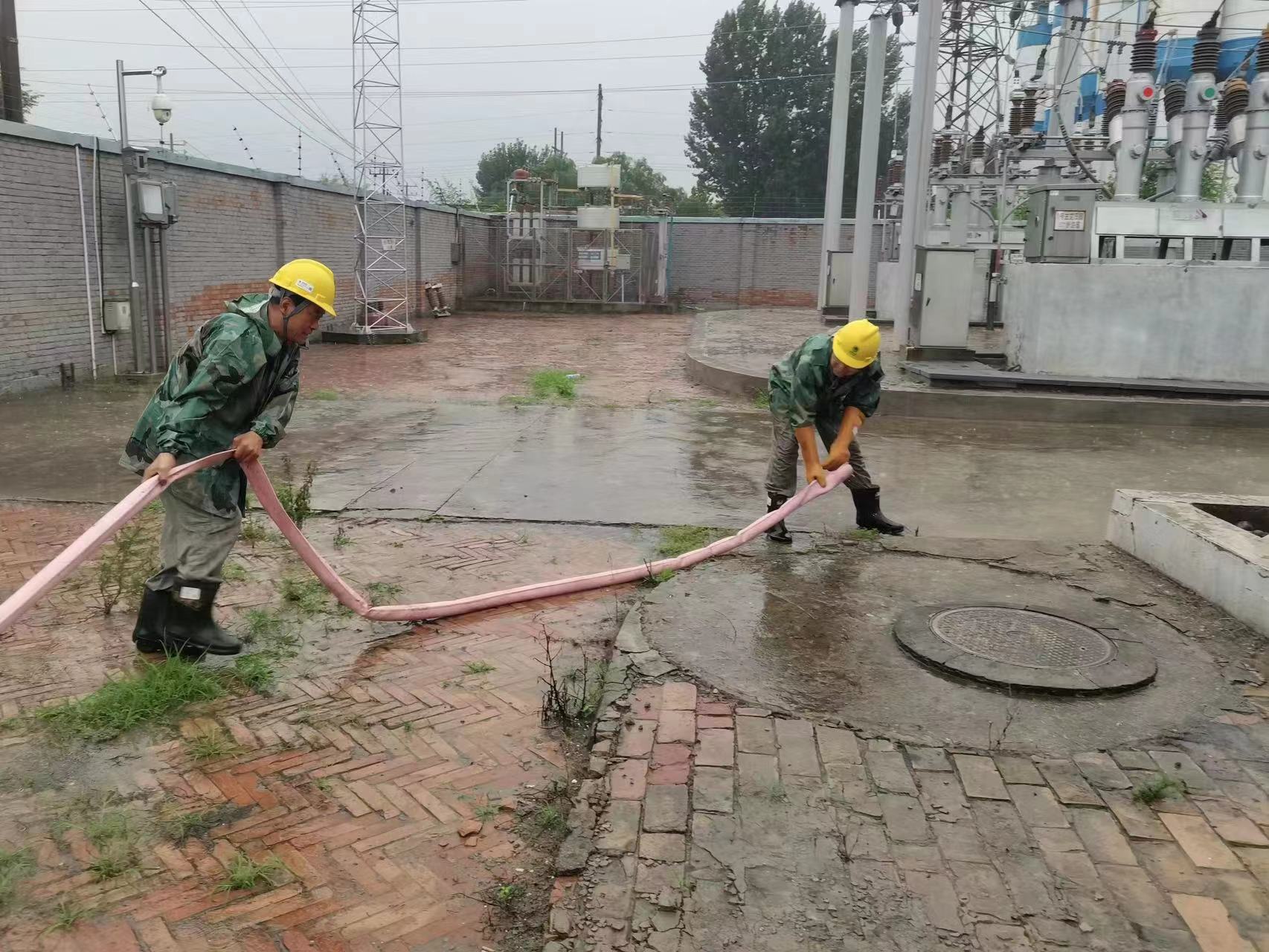 京津冀地區(qū)迎來極端強降雨，國網冀北電力近7000人迎戰(zhàn)