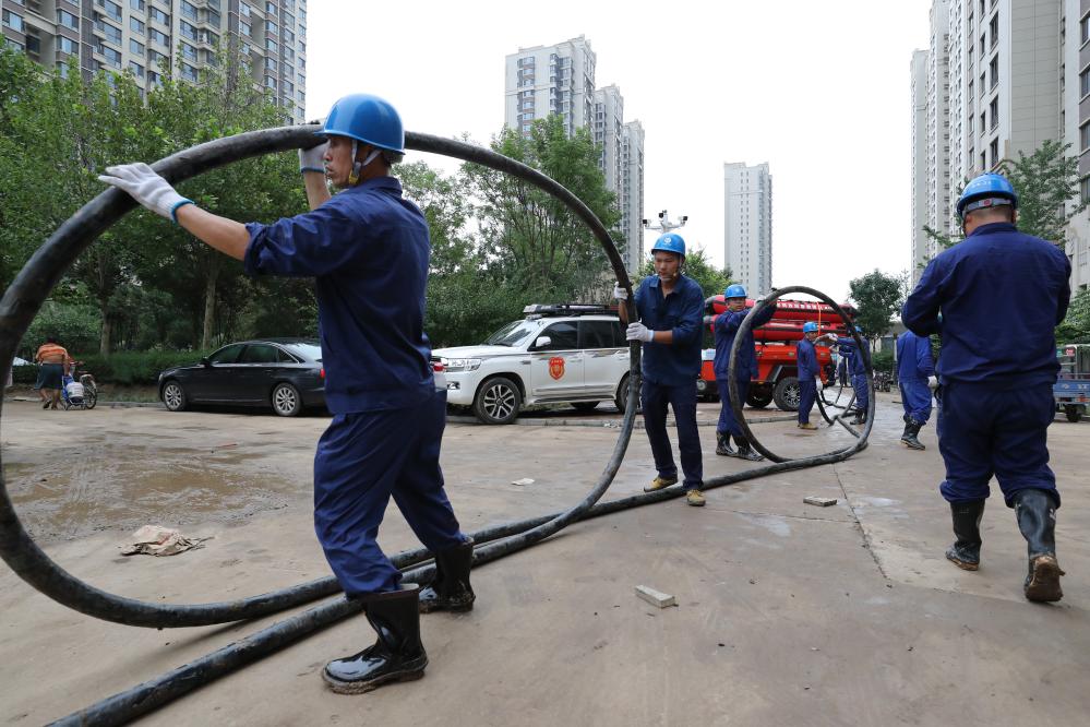 電來了，光就來了——河北涿州加快電力設(shè)施搶修見聞