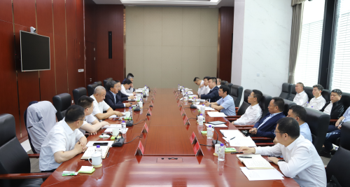 中國(guó)電建黨委常委、副總經(jīng)理劉源源與晉能控股集團(tuán)黨委書記、董事長(zhǎng)李國(guó)彪舉行會(huì)談