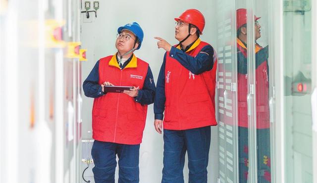 國網(wǎng)大連供電公司“達沃斯保電，我們?nèi)σ愿啊? width=