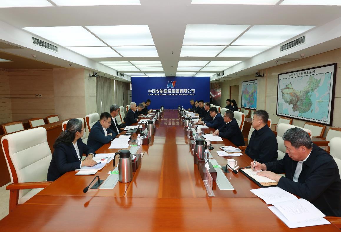 中國安能集團黨委書記、董事長陳奕輝與中國一重集團黨委書記、董事長徐鵬舉行工作會談